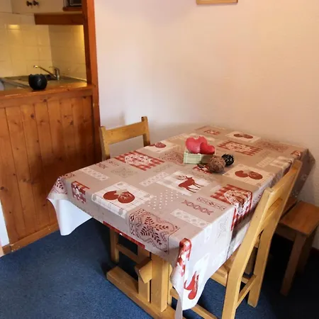 Apartment Zenith - Depart Et Retour Skis Aux Pieds Expose Sud Pour 3 Personnes Mae-7767 *