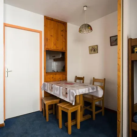 Résidence Zenith - Depart Et Retour Skis Aux Pieds Expose Sud Pour 3 Personnes Mae-7767 * Val Thorens